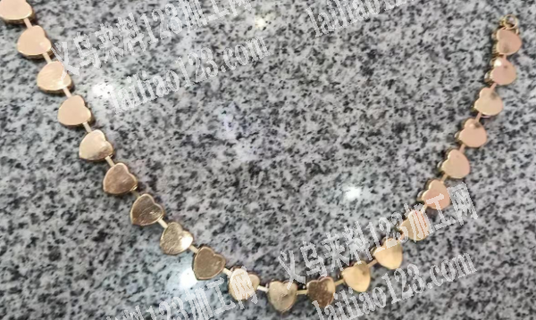 大量爱心桃链条订单，如图，寻找专业做这个