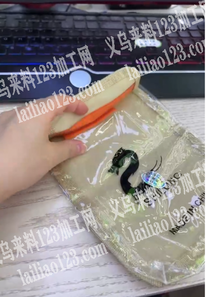 商贸店面大量箱包订单外发加工