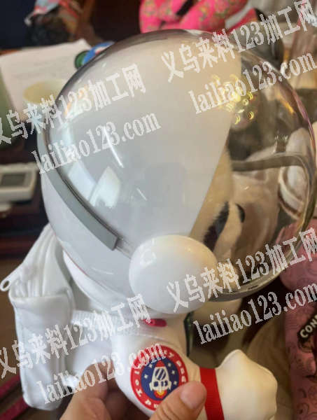 大量透明头盔订单，寻找注塑的工厂，有货的