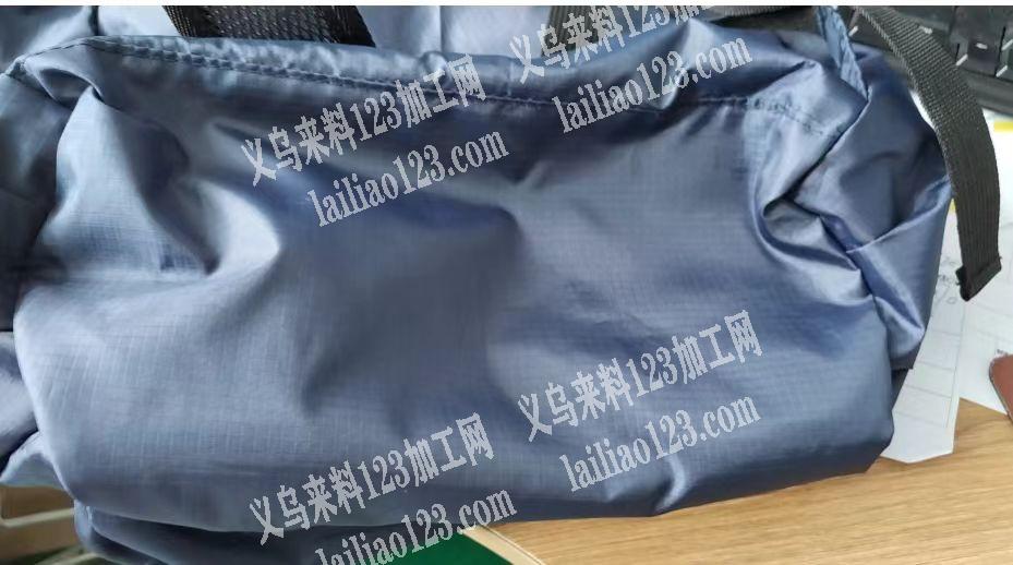 老板委托寻找：公司双肩包2万个外发加工，