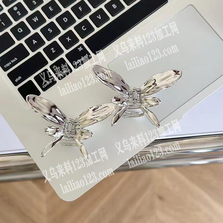 蝴蝶抓夹订单，如图，寻找专业做抓夹的工厂