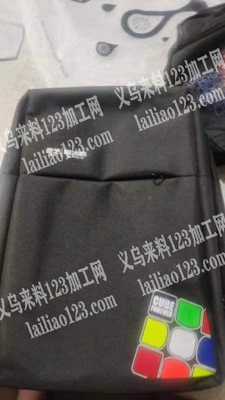 有会做这种包包的工厂联系我