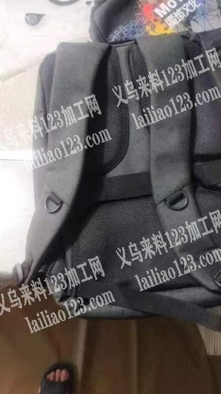 有会做这种包包的工厂联系我