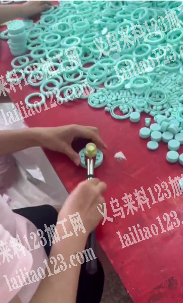 老板委托寻找：组装手工活外发，量大，大量