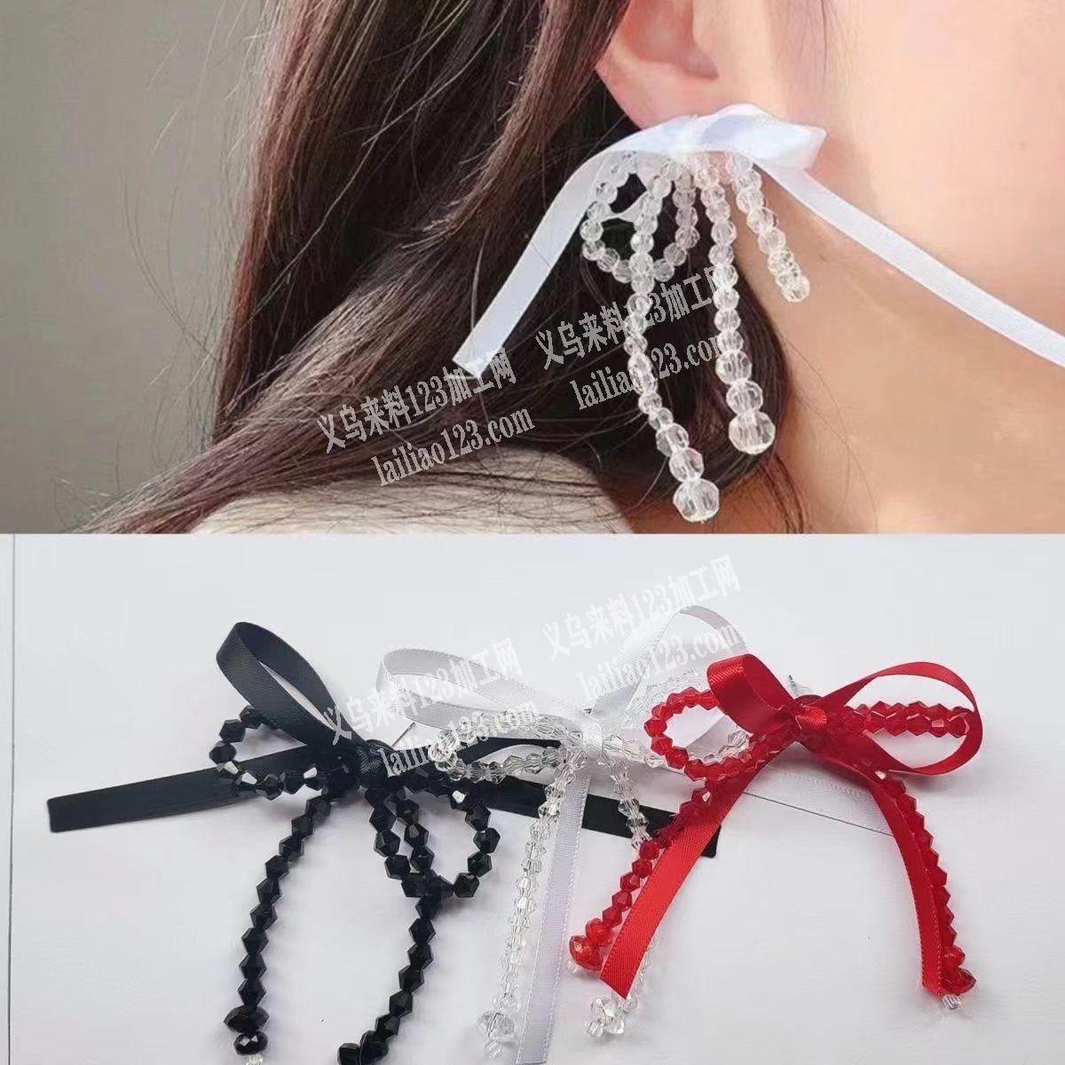 耳环手工活外发加工，如图，做法：穿珠子打