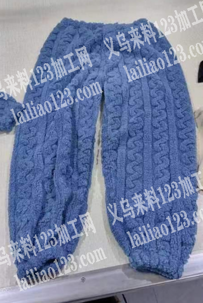长期大量有暖暖套装外发加工《不断货量大》，如