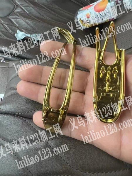 【数量10万】这款塑料底夹谁家有做，如图