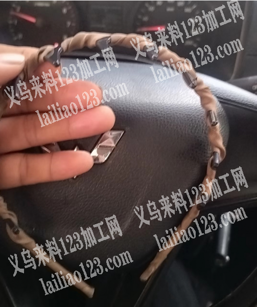 商贸城东扩店面有手工活，如图这个头箍上面