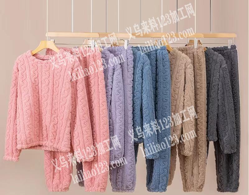 套装稳定外发如图，寻找浦江做服装的加工厂