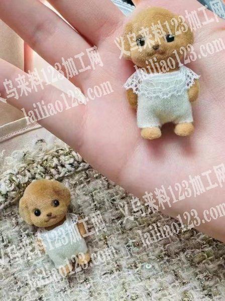 老板委托寻找：20万平车活外发，如图小熊