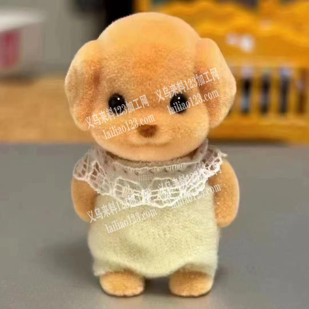 商贸公司80000如图衣服外发加工，如图