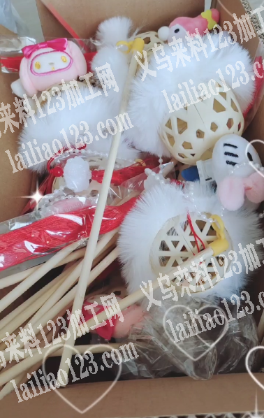 粘胶做小灯笼，粘娃娃的手工活外发加工，如