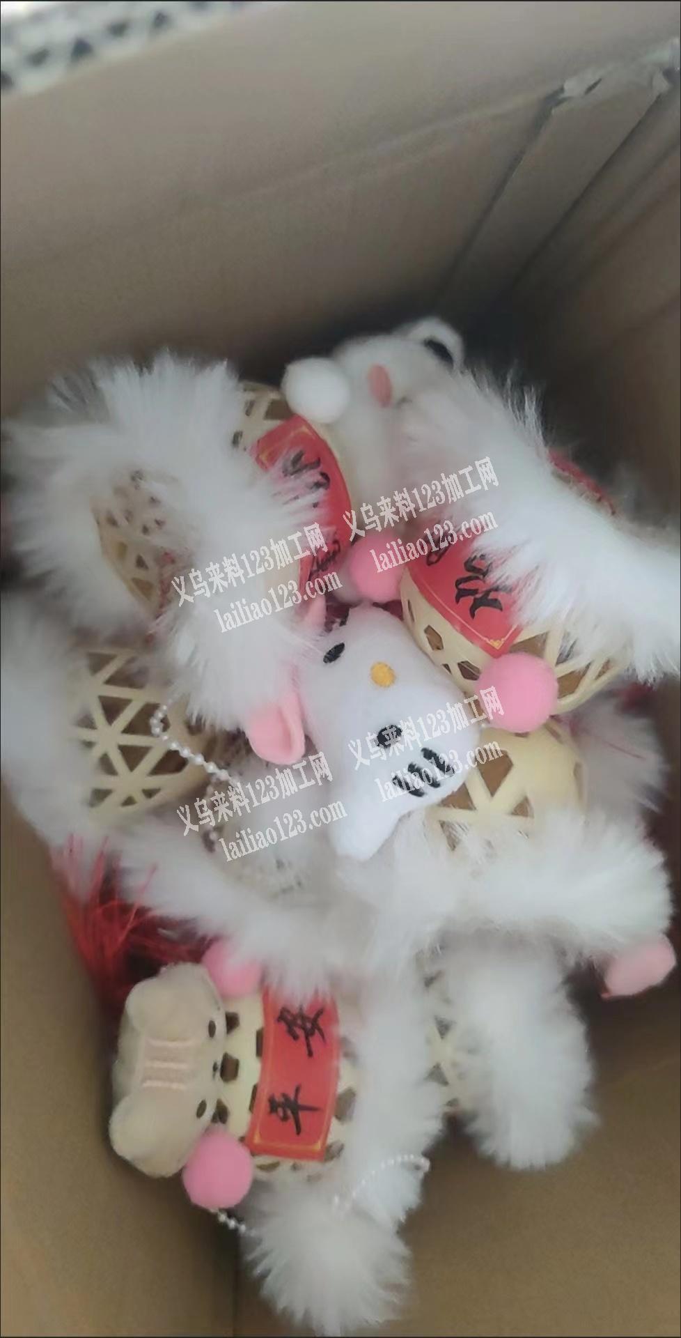 粘胶做小灯笼，粘娃娃的手工活外发加工，如