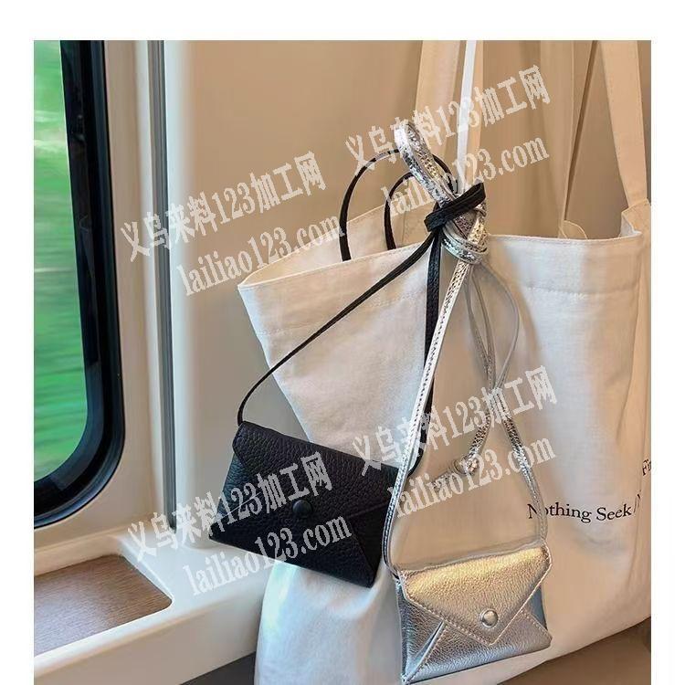有没有专业做小包的工厂，请联系详谈，长期