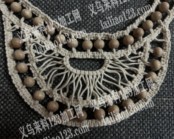 穿珠子编织的手工活，如图，寻找会做的手工