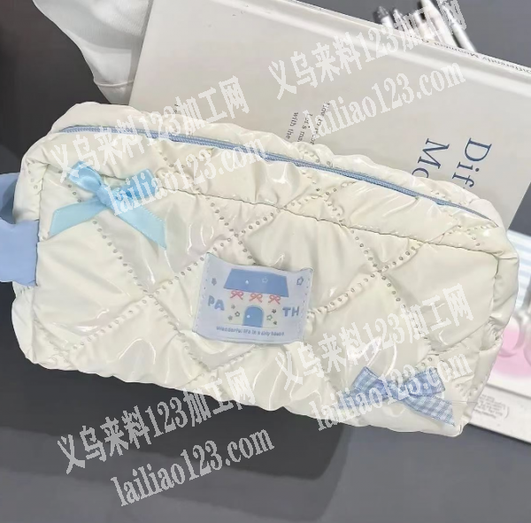 有谁能做这个笔袋，如图少女心蝴蝶结笔袋，