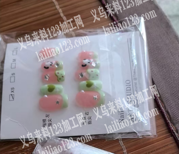 大量美甲订单，寻找美甲厂家，我要批发，有