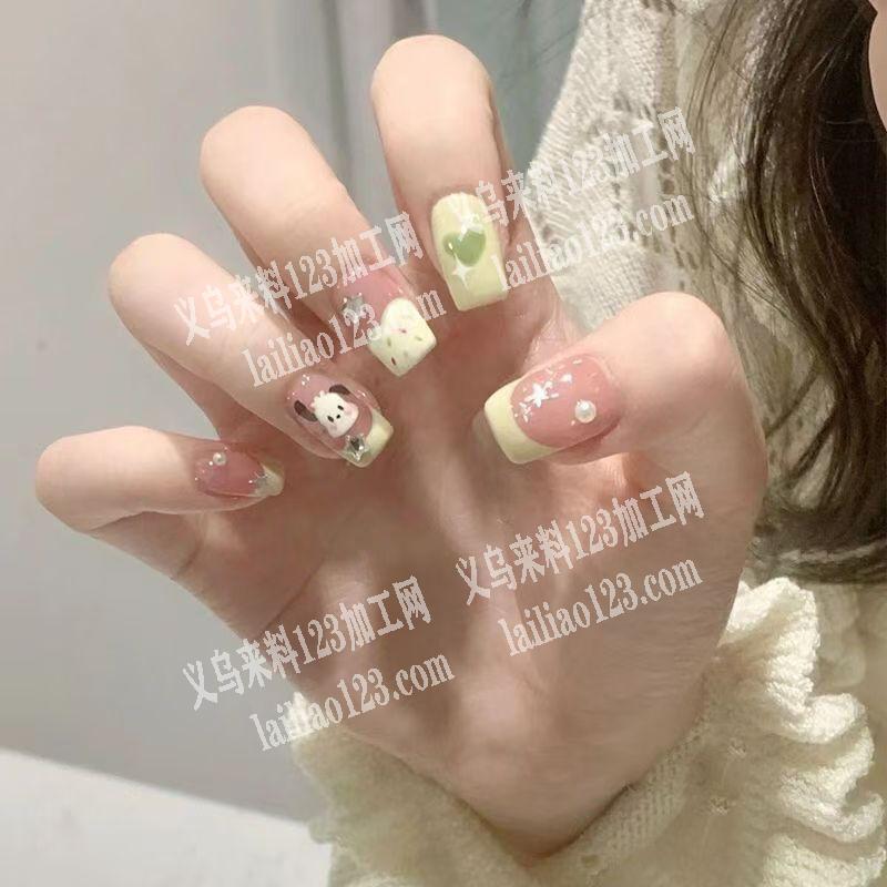 大量美甲订单，寻找美甲厂家，我要批发，有
