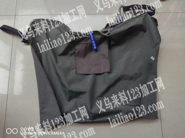 寻找锁边的缝纫加工厂，如图，布包锁边外发