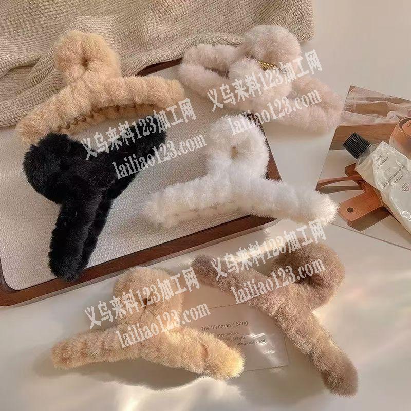 毛绒绕抓夹的，谁家可以做，请联系详谈，如