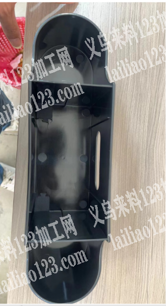 《模具有现成的》注塑外发，量大，我们模具