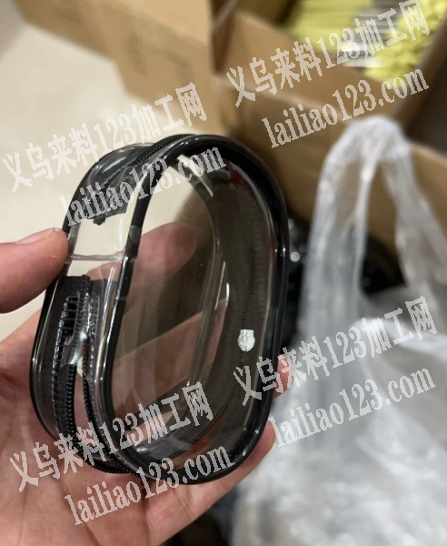 常年PVC小收纳包订单，如图，寻找专业做