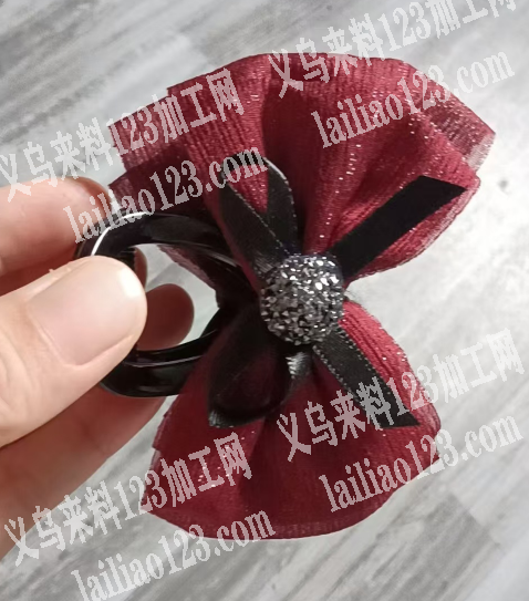 布艺蝴蝶结抓夹外发加工，如图，寻找会做的