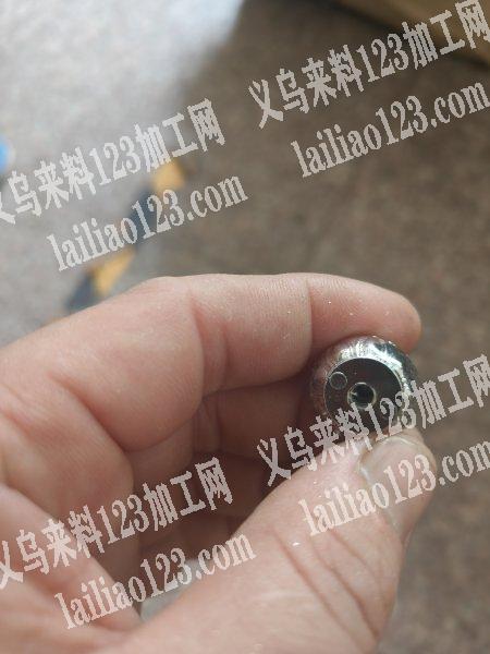 寻找塑料攻牙的加工厂，这样的塑料攻牙有没