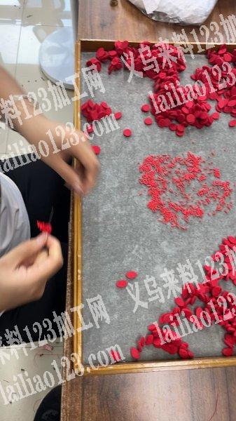 《现金结账》手工活外发，如图，寻找做这款