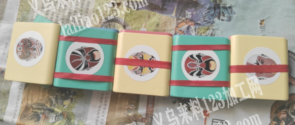大量翻板益智玩具订单，如图，寻找生产工厂