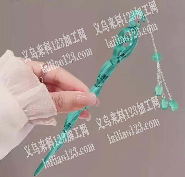 求购图片款发簪，有现货的联系本人，微信同