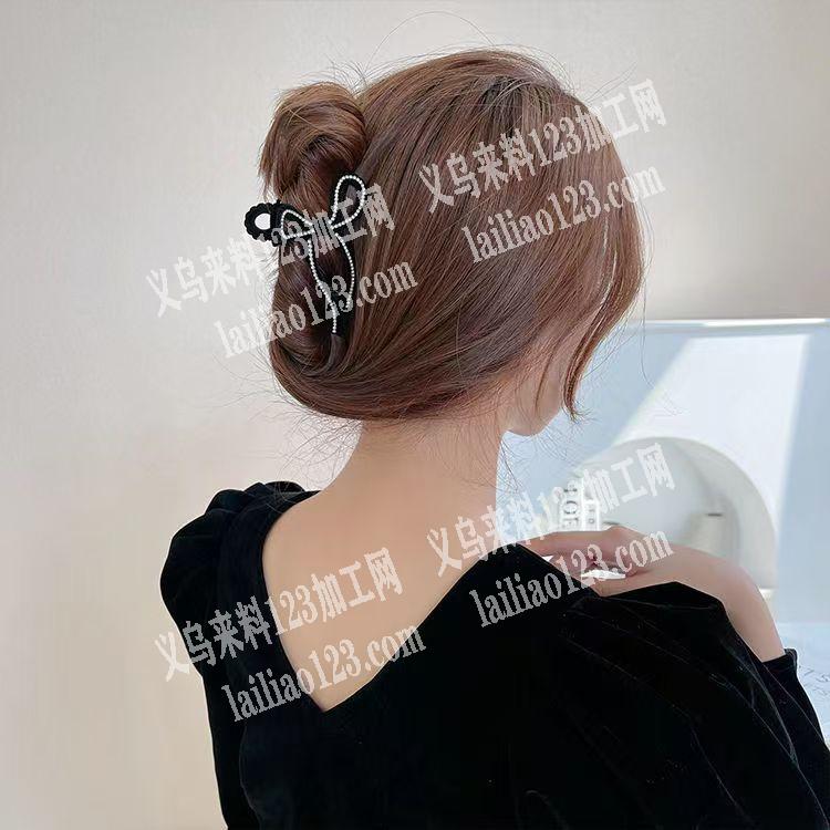 抓夹手工活外发，如图，粘钻链条的，会做的