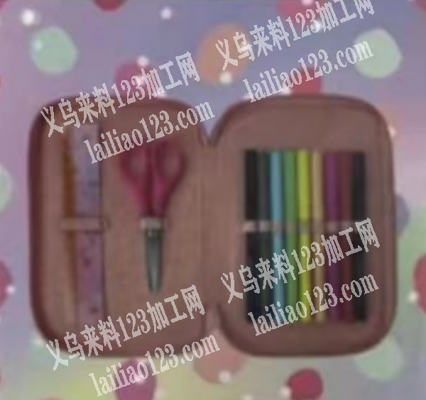 如图类似笔袋20万-30万的订单，寻找专