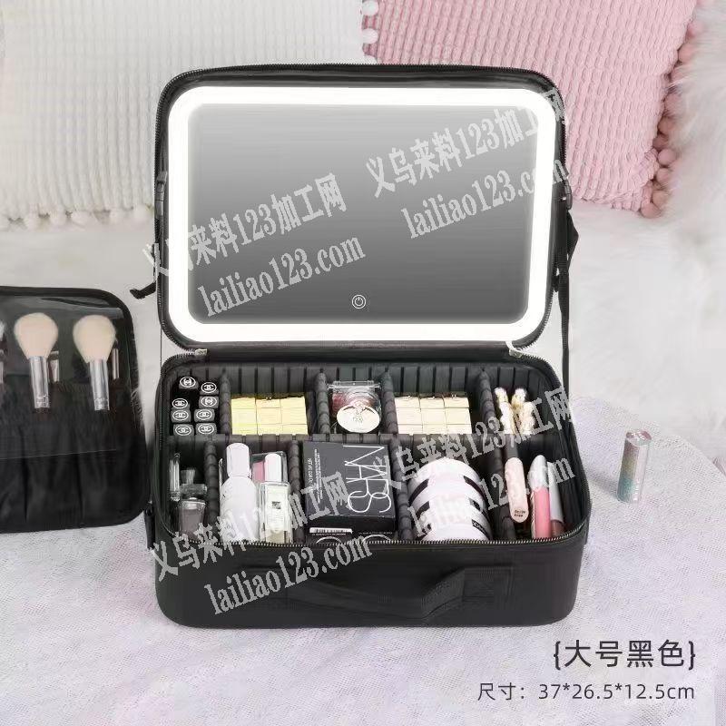外贸箱包订单，如图，寻找专业做化妆包的箱