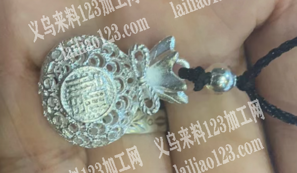 菠萝福宝订单，寻找专业做这个吊坠的工厂，