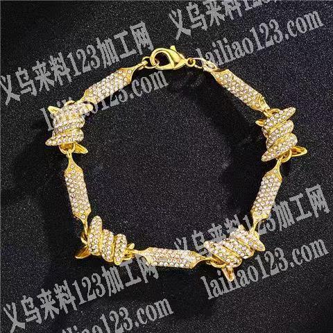 链条上面点钻，如图，哪家专业做的，请联系