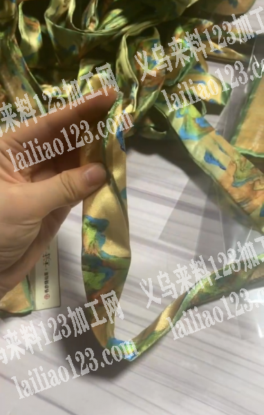 10万布艺发带平车活外发加工。10万左右