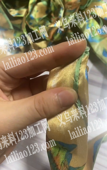 10万布艺发带平车活外发加工。10万左右