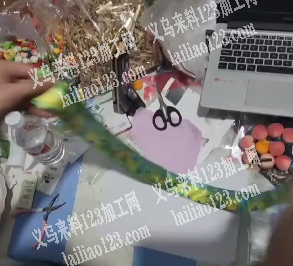 委托寻找：10万包装上卡的手工活外发