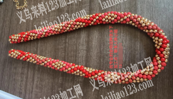 《长期有手工活外发，发外地做》穿米珠钩针