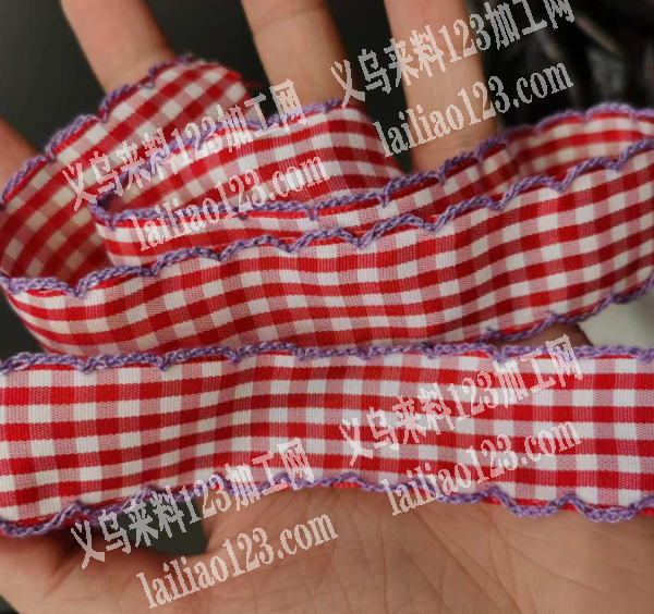 如图这个钩针效果的扎边谁家可以做，请联系
