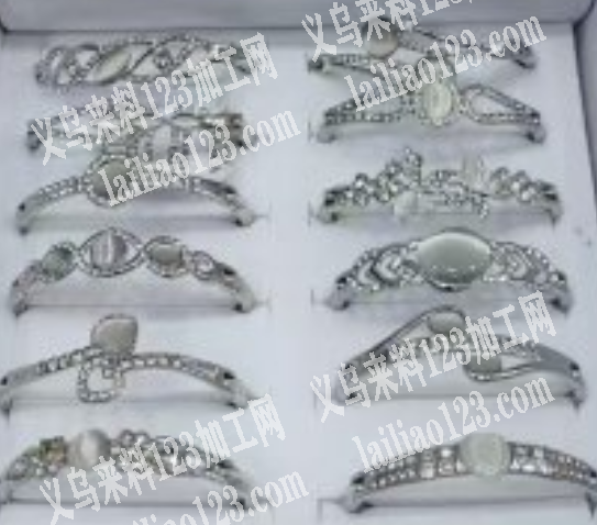 大量合金手镯订单，寻找压铸的工厂，请联系