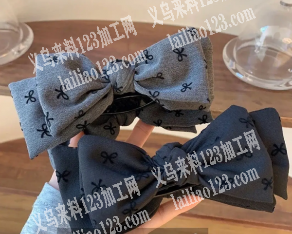 采购蝴蝶结，如图，有的联系