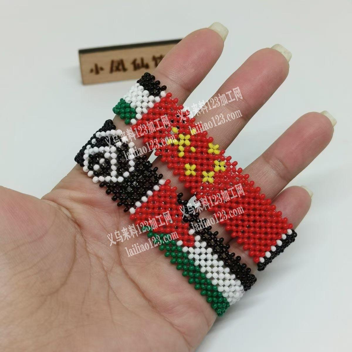 穿米珠编织的手链有订单，如图，寻找厂家，