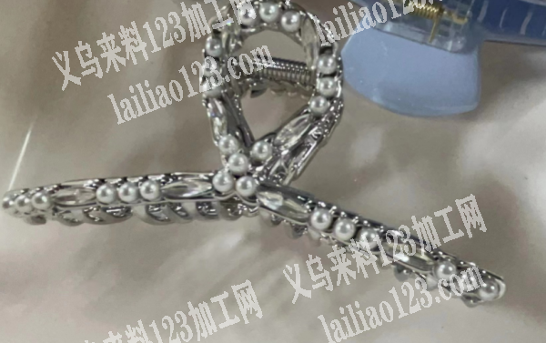 抓夹订单，如图。寻找专业做抓夹的工厂，请