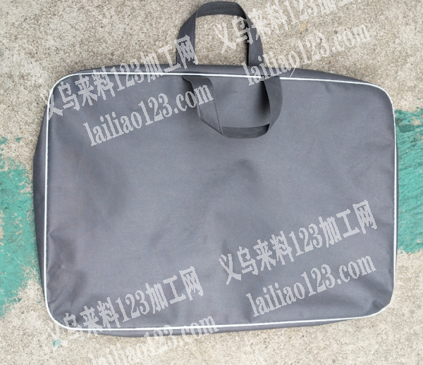 《长期有箱包订单》一年四季都有做，如图，