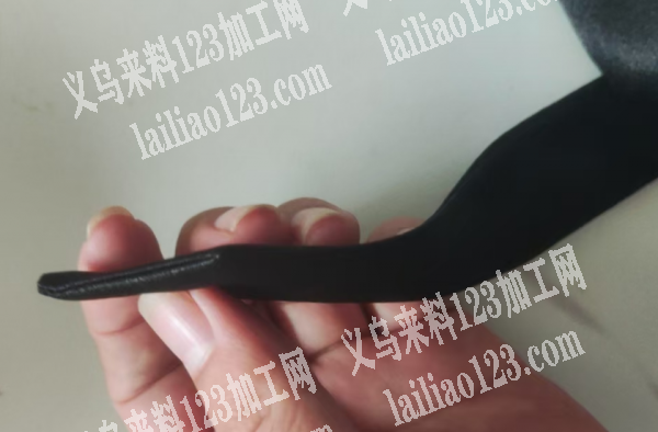 老板委托寻找：平车活外发加工，如图布条踩