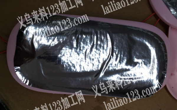 我这里有粘胶的手工活外发加工，粘胶水的，