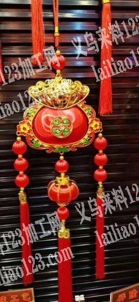 寻找挂件厂家，如图，帮我找一下这类型的挂