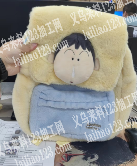 《小量箱包订单外发加工》寻找箱包工厂。有